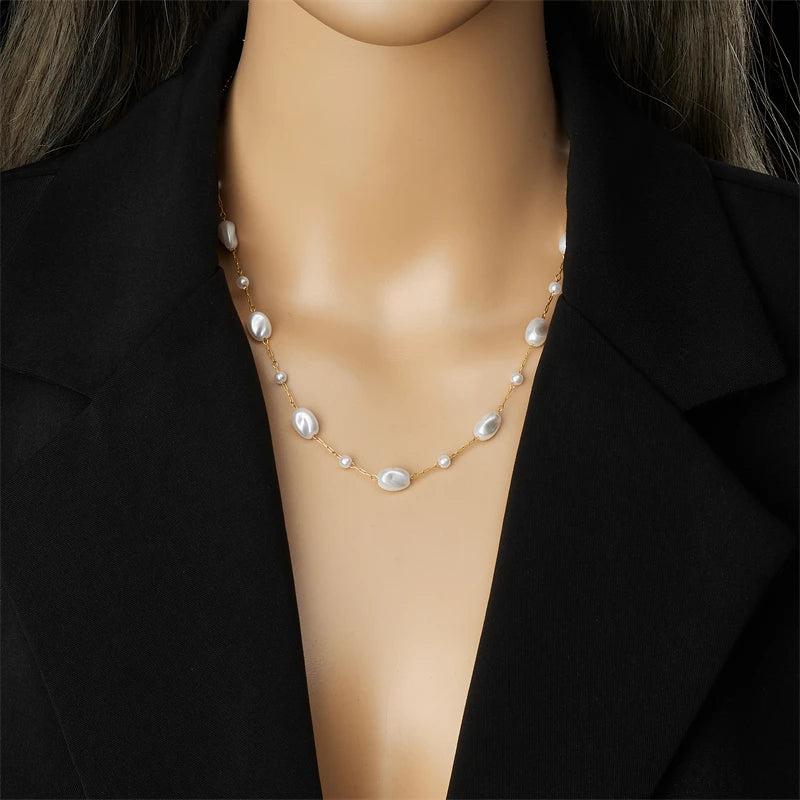 Parure bijoux pour femmes collier avec bracelet doré et blanc