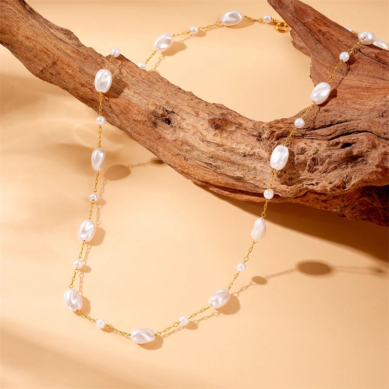 Parure bijoux pour femmes collier avec bracelet doré et blanc