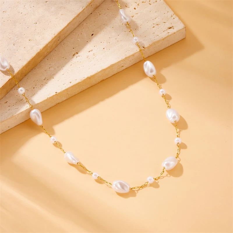 Parure bijoux pour femmes collier avec bracelet doré et blanc